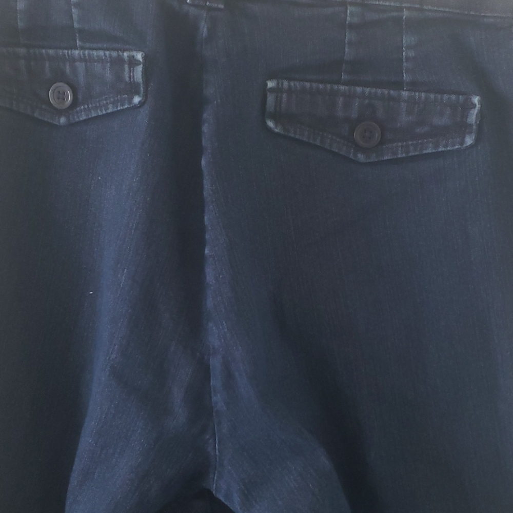 Jeans - Picture 5 of 5
